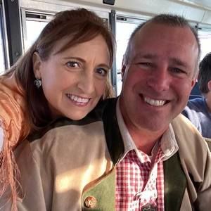 Meet your Posher, Lori